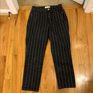 Women’s PACSUN  Size 26 Mom Jeans